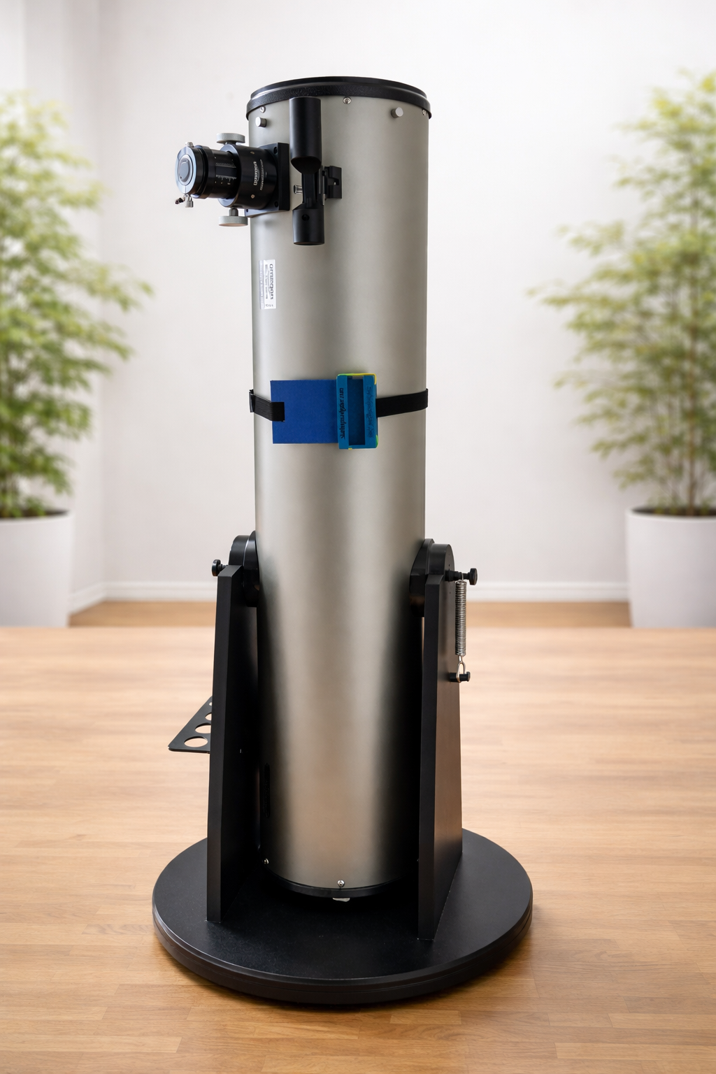 Halterung am größeren Dobson ohne Handy